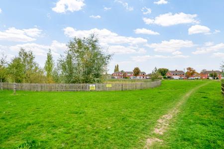 2 bedroom Semi-detached house for sale in Eton Way, Boston, PE21