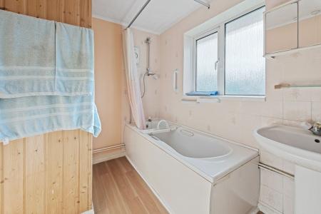 3 bedroom End of terrace house for sale in Forbes Road, Boston, PE21