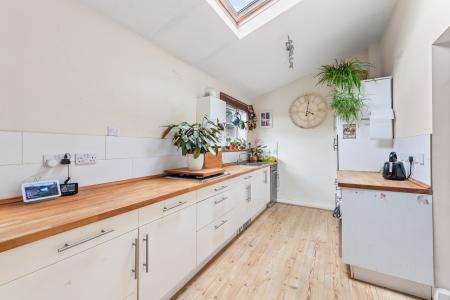 2 bedroom Terraced House for sale in Gauntlet Road, Bicker, Boston, PE20