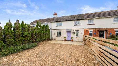 2 bedroom Terraced House for sale in Gauntlet Road, Bicker, Boston, PE20