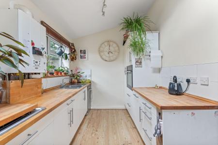 2 bedroom Terraced House for sale in Gauntlet Road, Bicker, Boston, PE20