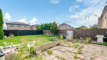 5 bedroom Detached house for sale in Glen Drive, Boston, PE21