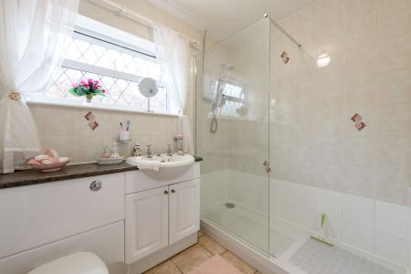 2 bedroom Detached bungalow for sale in Laceys Drive, Leverton, Boston, PE22