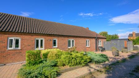 3 bedroom Detached bungalow for sale in Latham Court, Holland Fen, Lincoln, LN4