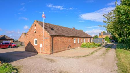 3 bedroom Detached bungalow for sale in Latham Court, Holland Fen, Lincoln, LN4