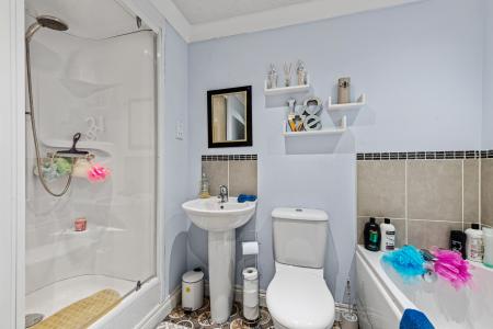 3 bedroom Terraced House for sale in Lime Walk, Old Leake, Boston, PE22