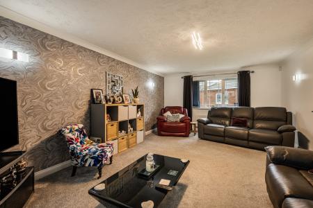 4 bedroom Detached house for sale in Park View, Frithville, Boston, PE22