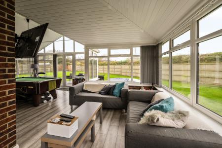 4 bedroom Detached house for sale in Park View, Frithville, Boston, PE22