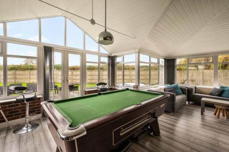 4 bedroom Detached house for sale in Park View, Frithville, Boston, PE22