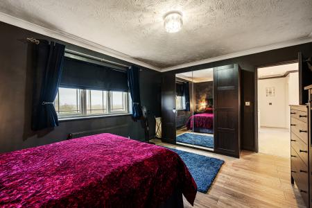 4 bedroom Detached house for sale in Park View, Frithville, Boston, PE22