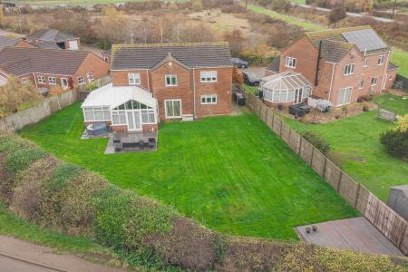 4 bedroom Detached house for sale in Park View, Frithville, Boston, PE22