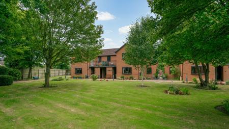 2 bedroom Flat for sale in Sleaford Road, Boston, PE21