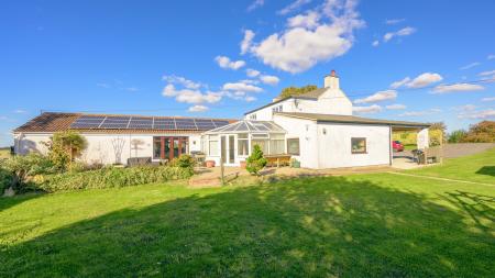 6 bedroom Detached house for sale in Westhouses, Sibsey, Boston, PE22