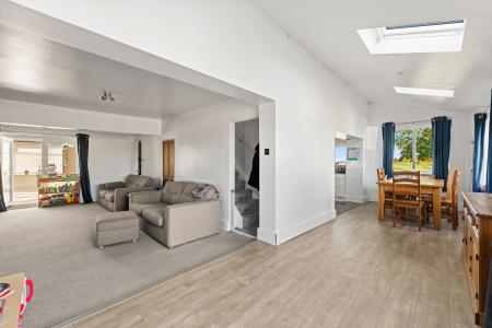 6 bedroom Detached house for sale in Westhouses, Sibsey, Boston, PE22