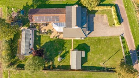 6 bedroom Detached house for sale in Westhouses, Sibsey, Boston, PE22