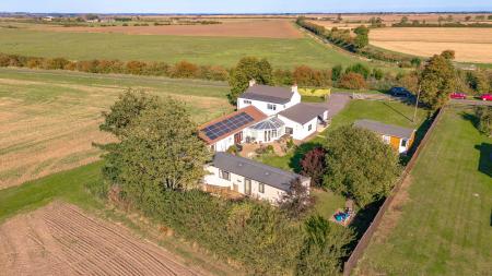 6 bedroom Detached house for sale in Westhouses, Sibsey, Boston, PE22