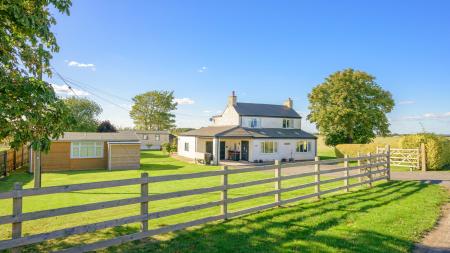 6 bedroom Detached house for sale in Westhouses, Sibsey, Boston, PE22