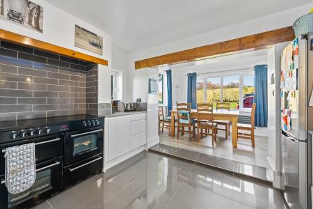 6 bedroom Detached house for sale in Westhouses, Sibsey, Boston, PE22