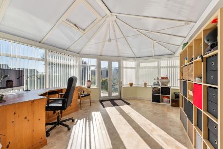 6 bedroom Detached house for sale in Westhouses, Sibsey, Boston, PE22