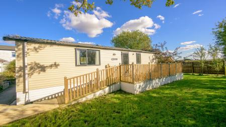 6 bedroom Detached house for sale in Westhouses, Sibsey, Boston, PE22