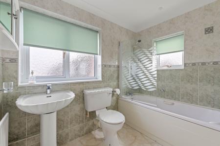 3 bedroom Semi-detached house for sale in Woodthorpe Avenue, Boston, PE21