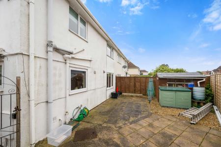 3 bedroom Semi-detached house for sale in Woodthorpe Avenue, Boston, PE21