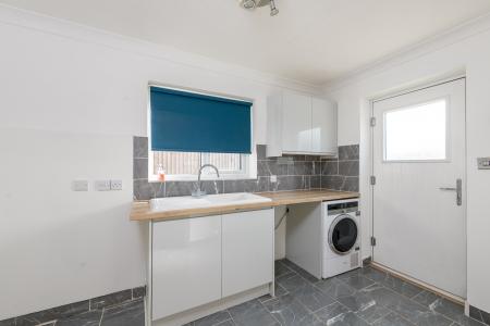 5 bedroom Detached house for sale in Woodville Road, Boston, PE21