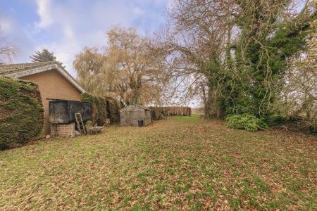 3 bedroom Detached bungalow for sale in Crackholt Lane, Old Leake, Boston, PE22