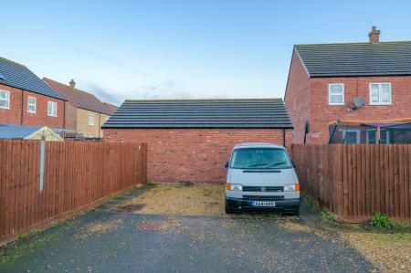 2 bedroom End of terrace house for sale in Eton Way, Boston, PE21