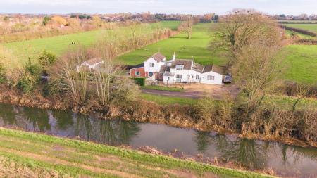 5 bedroom Detached house for sale in West Fen Drainside, Stickney, Boston, PE22