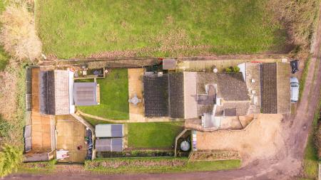 5 bedroom Detached house for sale in West Fen Drainside, Stickney, Boston, PE22