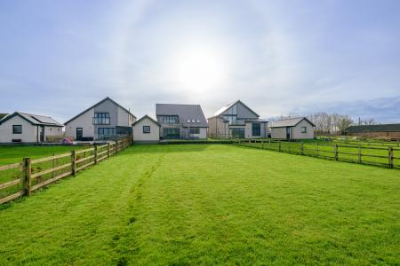 3 bedroom Detached house for sale in Gipsey Drove, Gipsey Bridge, Boston, PE22