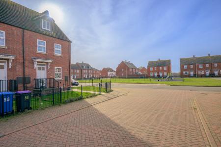 3 bedroom End of terrace house for sale in Eton Way, Boston, PE21