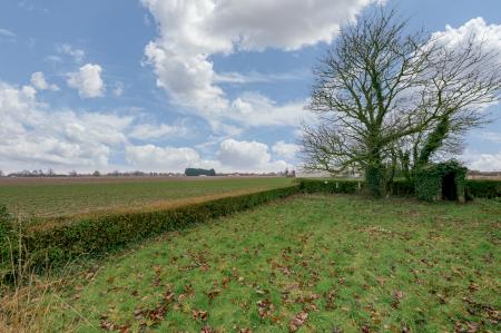 2 bedroom Detached house for sale in Hubberts Bridge Road, Kirton Holme, Boston, PE20