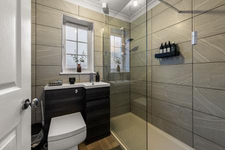 2 bedroom Semi-detached house for sale in Wing Drive, Fishtoft, PE21