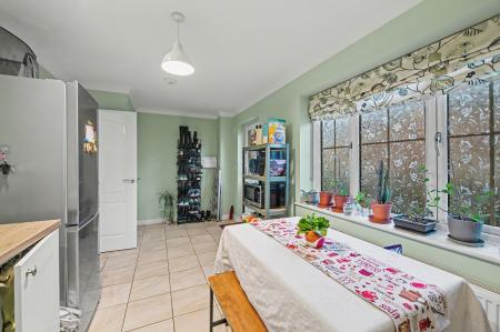 2 bedroom End of terrace house for sale in Eton Way, Boston, PE21