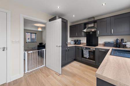 2 bedroom Terraced House for sale in Birch Road, Kirton, PE20