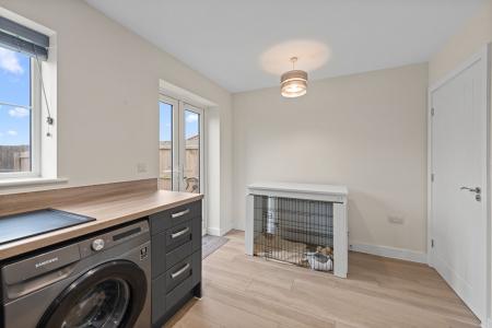 2 bedroom Terraced House for sale in Birch Road, Kirton, PE20