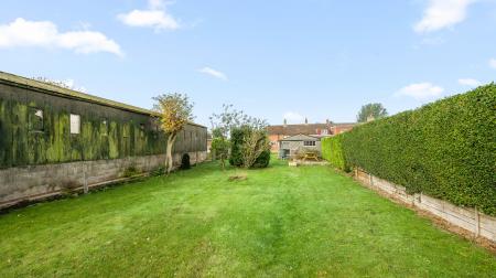 3 bedroom End of terrace house for sale in Main Road, New Bolingbroke, PE22