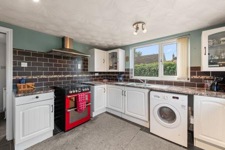 3 bedroom End of terrace house for sale in Main Road, New Bolingbroke, PE22