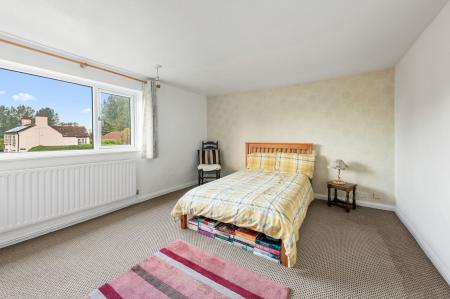 3 bedroom End of terrace house for sale in Main Road, New Bolingbroke, PE22