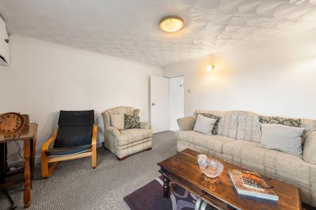 3 bedroom End of terrace house for sale in Main Road, New Bolingbroke, PE22