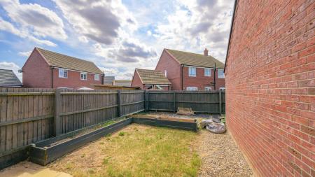 3 bedroom Semi-detached house for sale in Meres Way, Swineshead, PE20