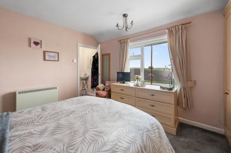 3 bedroom Semi-detached house for sale in Spilsby Road, New Leake, PE22