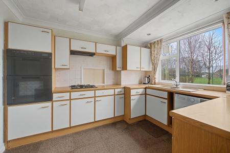 2 bedroom Semi-detached bungalow for sale in Ward Crescent, Fishtoft, PE21