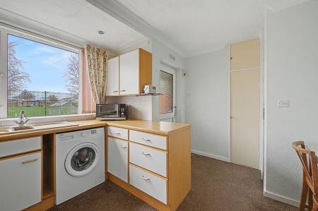 2 bedroom Semi-detached bungalow for sale in Ward Crescent, Fishtoft, PE21