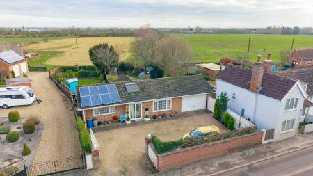 2 bedroom Detached bungalow for sale in Main Road, Stickney, PE22
