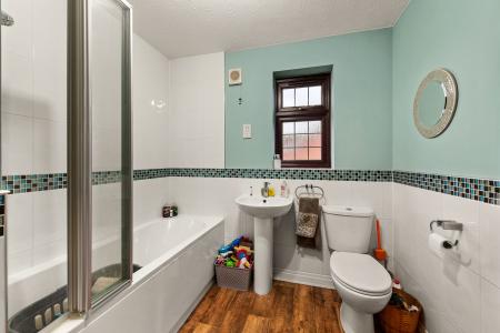 4 bedroom Detached house for sale in Amos Way, Sibsey, PE22