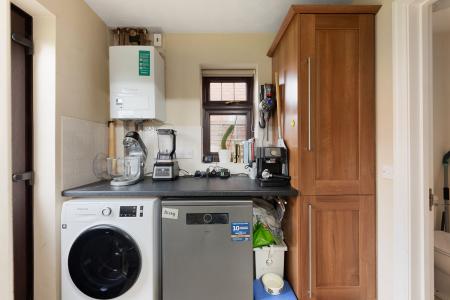 4 bedroom Detached house for sale in Amos Way, Sibsey, PE22