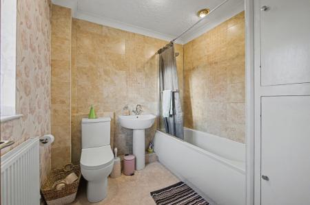 3 bedroom Detached house for sale in Tytton Lane East, Wyberton, PE21